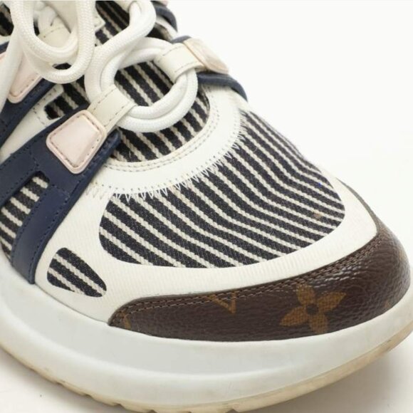 Louis Vuitton Louis Vuitton Blue Monogram Canvas and Fabric Archlight Low Top Sn - Picture 5 of 13